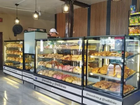Vitrina para panadería y pasteleria 1